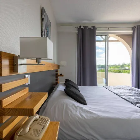Abor Hotel, Mont De Marsan 酒店