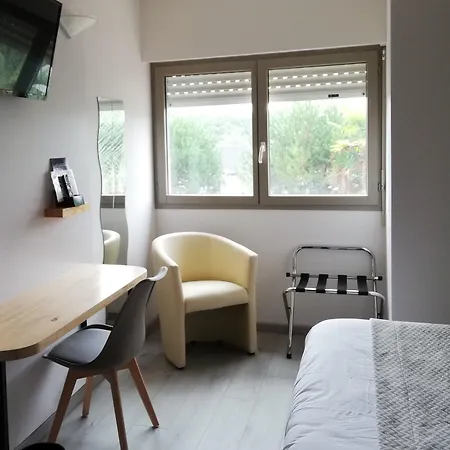 酒店 Abor Hotel, Mont De Marsan