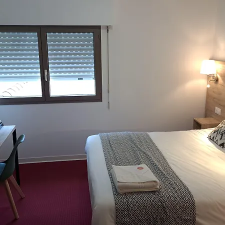 Abor Hotel, Mont De Marsan מלון