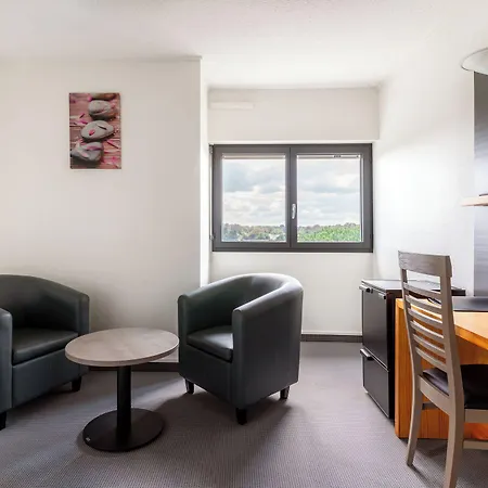 מלון Abor Hotel, Mont De Marsan 3*